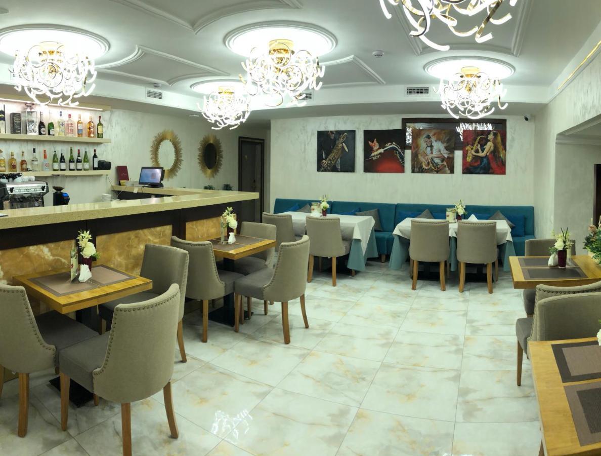 Grace Point Hotel Nur-Sultan  Room photo
